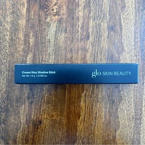 Glo Skin Beauty Cream Stay Shadow Stick in Beam. New in box